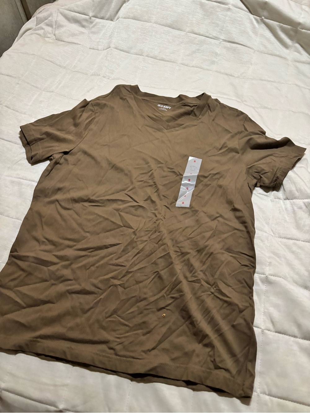Old Navy Men's V-Neck Short Sleeve T-Shirt in Brown